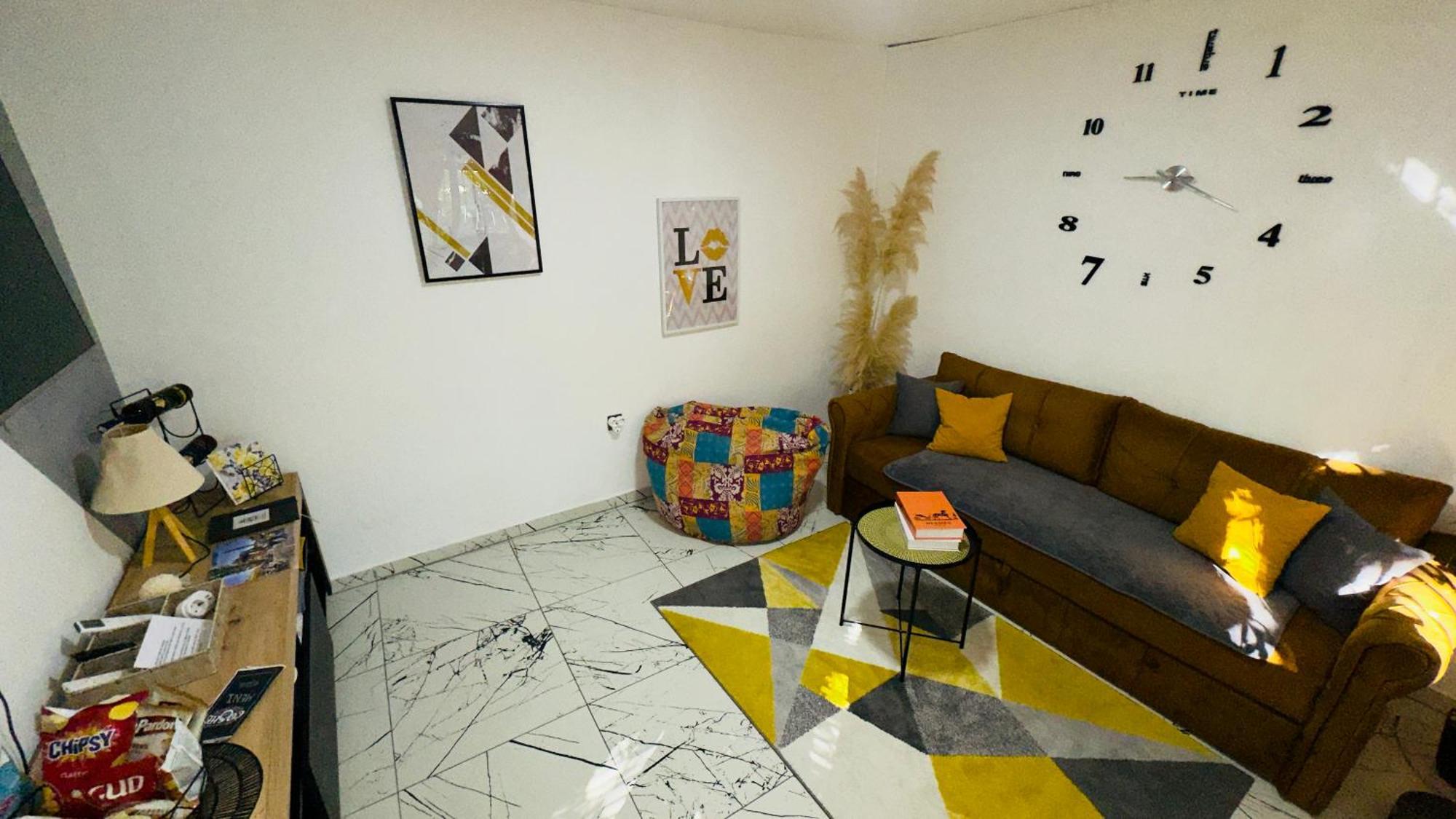 Hedonist Spa Jacuzzi Sarajevo Free Parking ภายนอก รูปภาพ