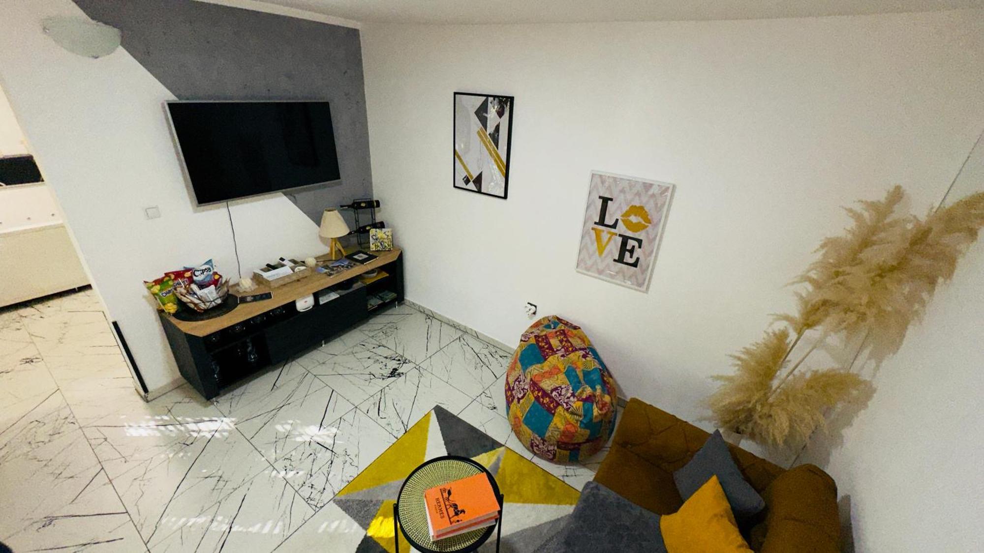 Hedonist Spa Jacuzzi Sarajevo Free Parking ภายนอก รูปภาพ